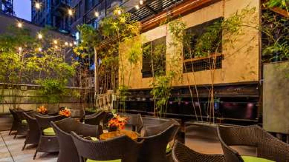 Best Western Premier Herald Square 4