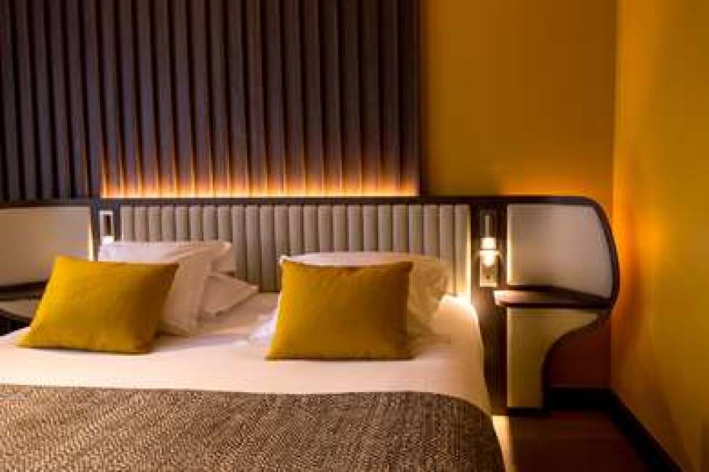 Best Western Premier Hotel De La Paix 4
