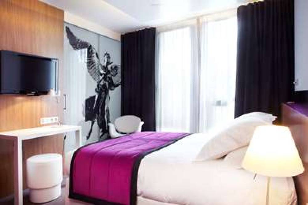 Best Western Premier Hotel De La Paix 9