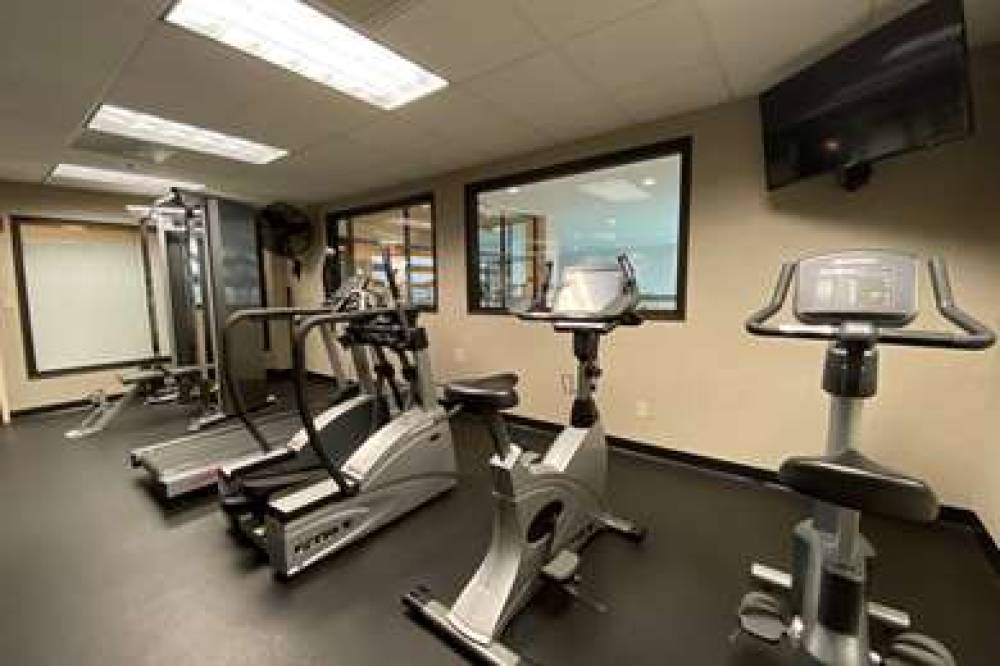 WYNDHAM BURNSVILLE NICOLLET INN 5