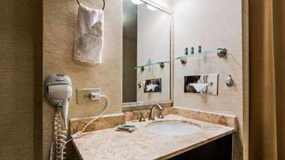 Best Western Queens Gold Coast 10