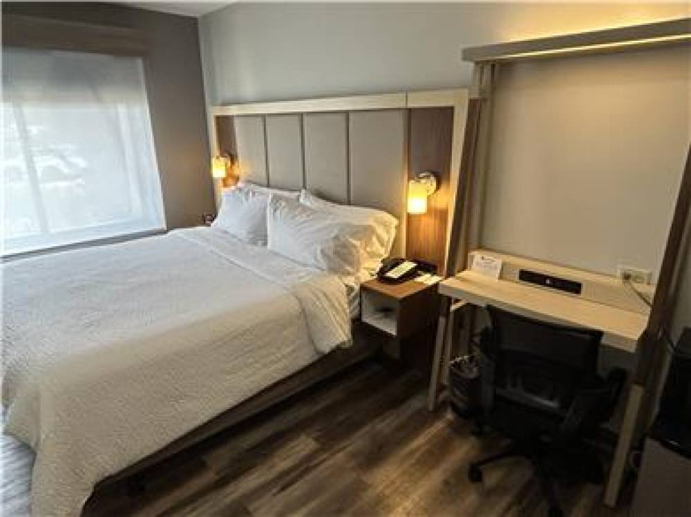 Best Western Roslyn-Long Island Hotel 6