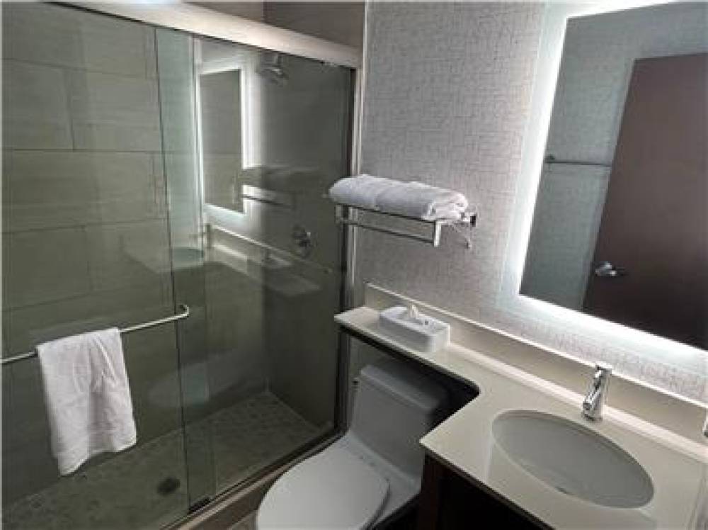 Best Western Roslyn-Long Island Hotel 8