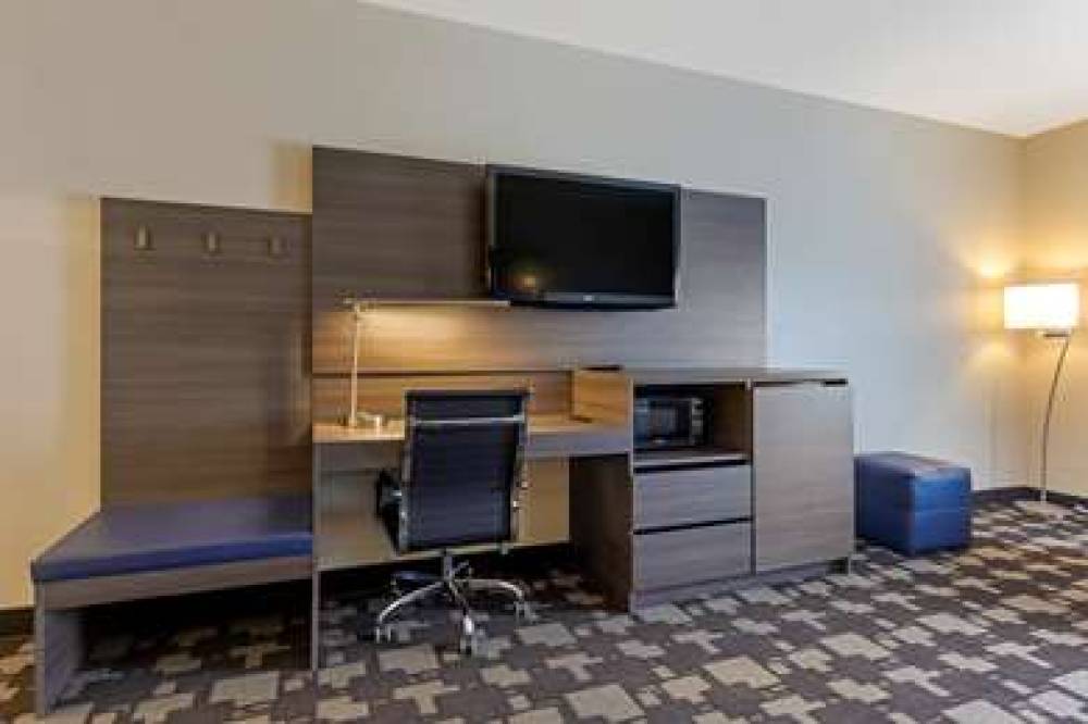 Best Western Seminole Inn & Suites 4
