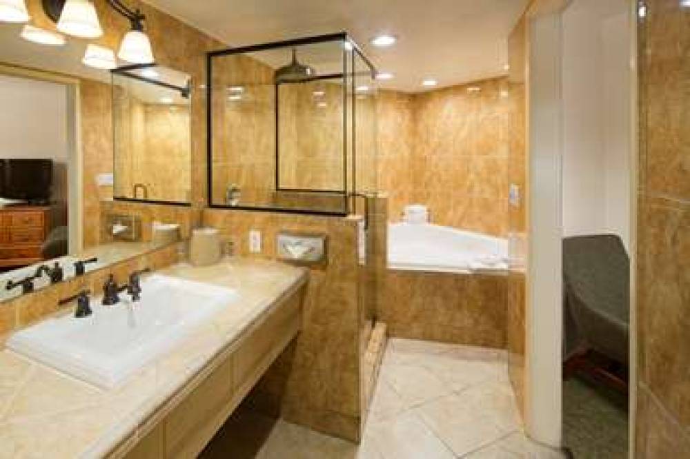 Best Western Seven Seas 9