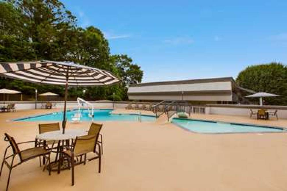 Best Western Southlake Inn 3