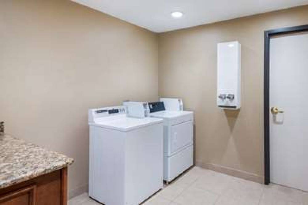 Best Western Temple Inn & Suites 3