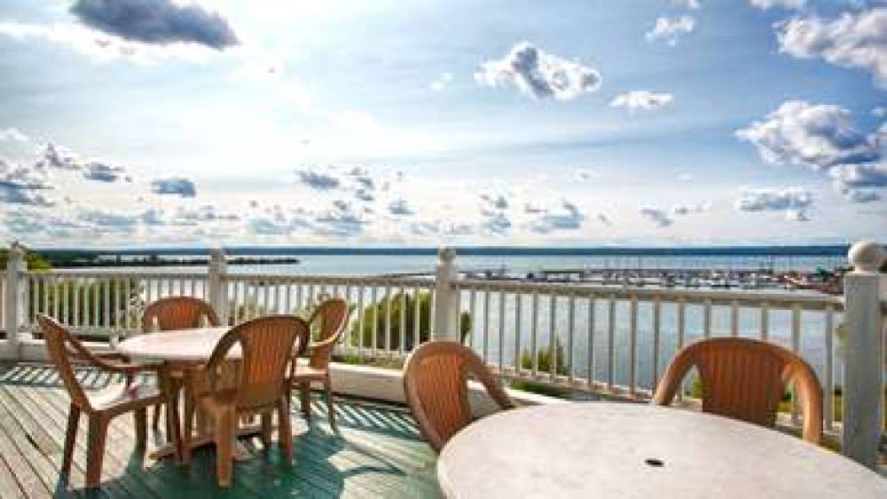 Best Western The Hotel Chequamegon 9