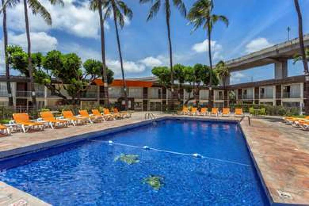 Best Western The Plaza Hotel 8