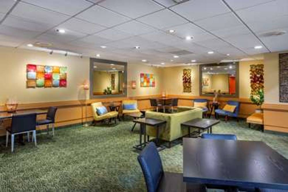 Best Western The Plaza Hotel 7