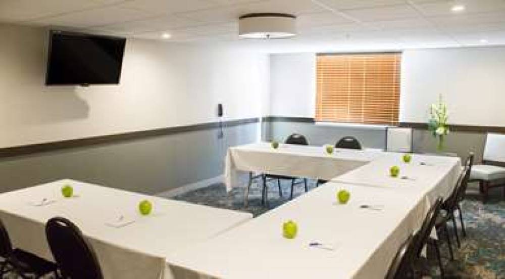 Best Western Toledo South Maumee 8