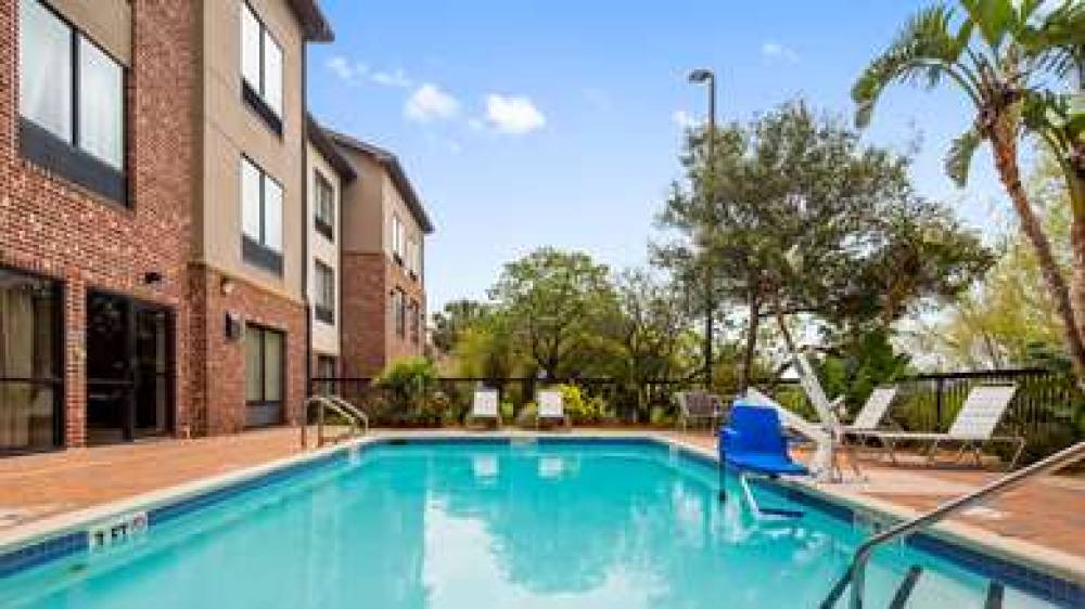 Best Western Town Center Inn 2