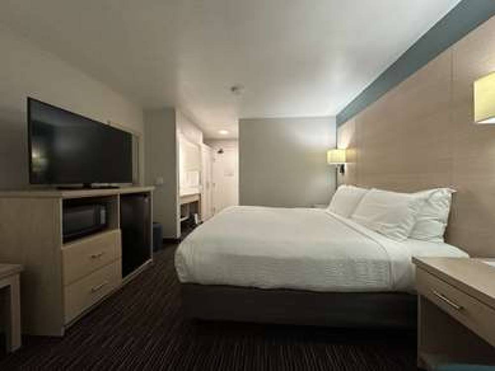 Best Western Watertown 10