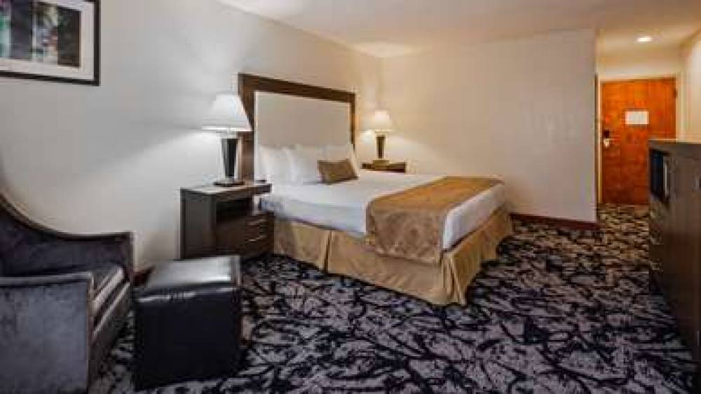 Best Western West Greenwich Inn 6