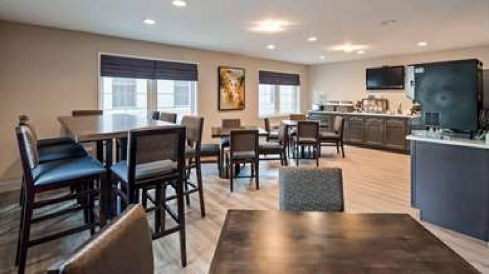 Best Western Westfield Inn 3