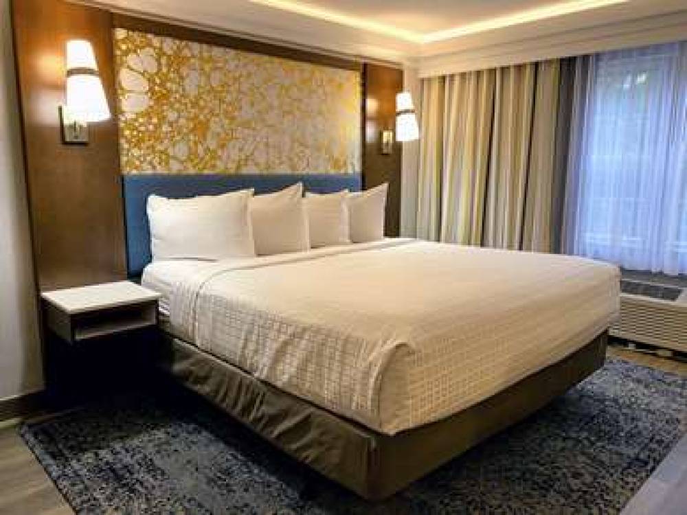 Best Western Westfield Inn 10