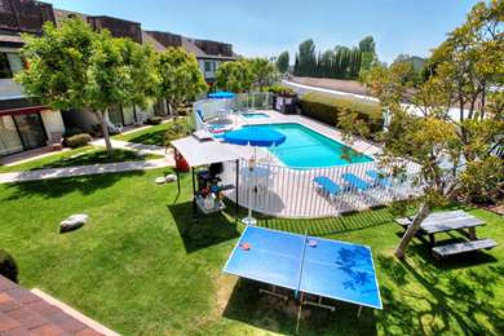 Best Western Westminster Inn 2
