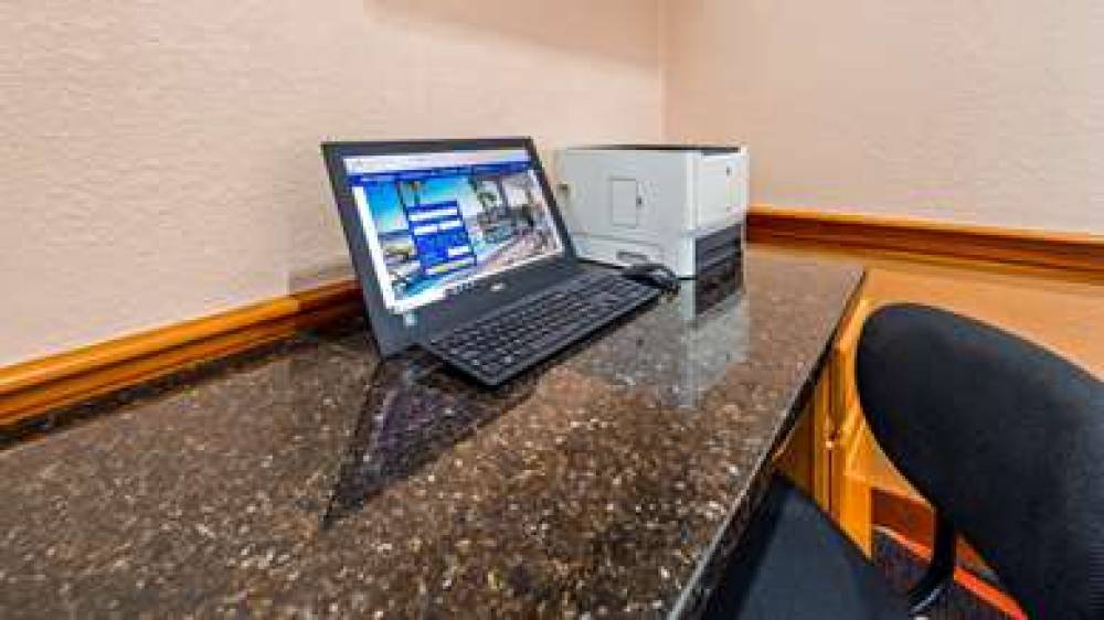 Best Western White Mountain Inn 4