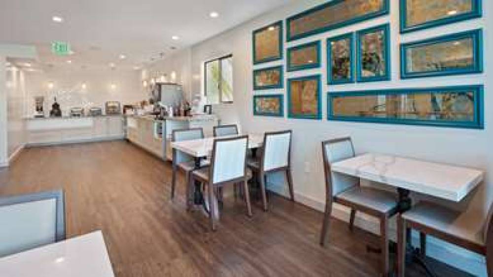 Best Western Woodland Hills Inn 6