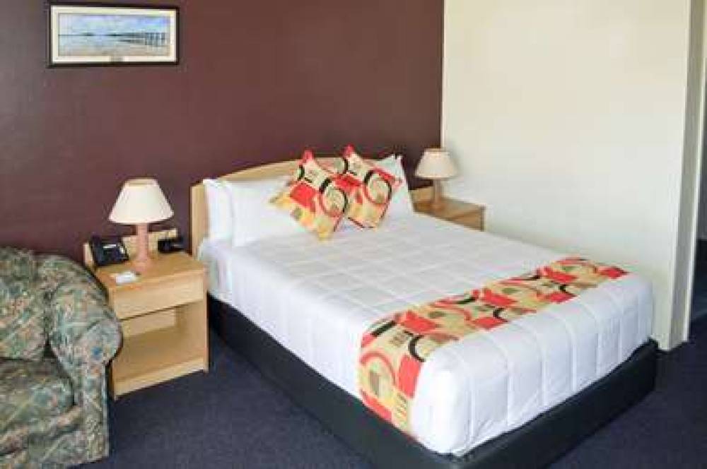 Best Western Zebra Motel 4