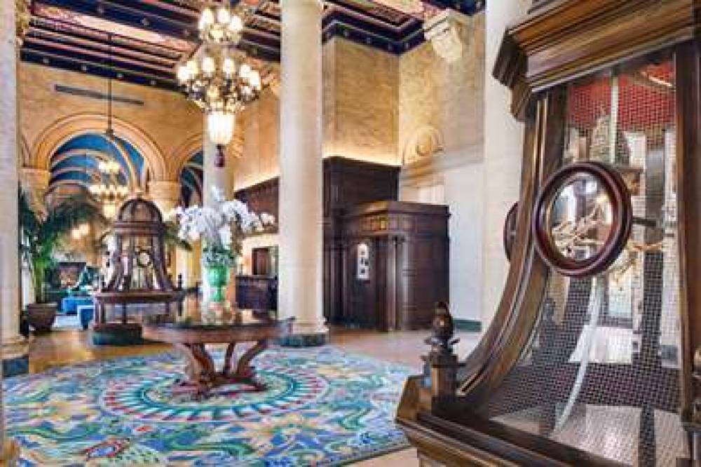 BILTMORE HOTEL LVX 4