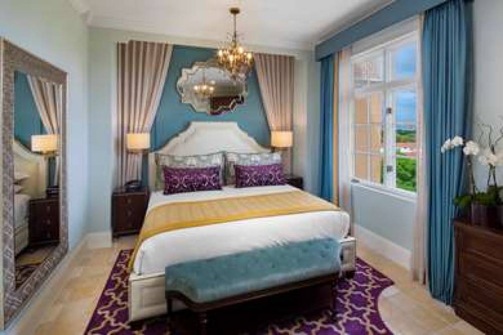 BILTMORE HOTEL LVX 10