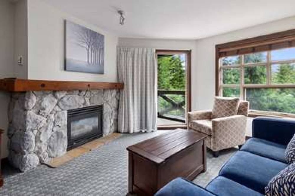 BLACKCOMB SPRINGS SUITES 9