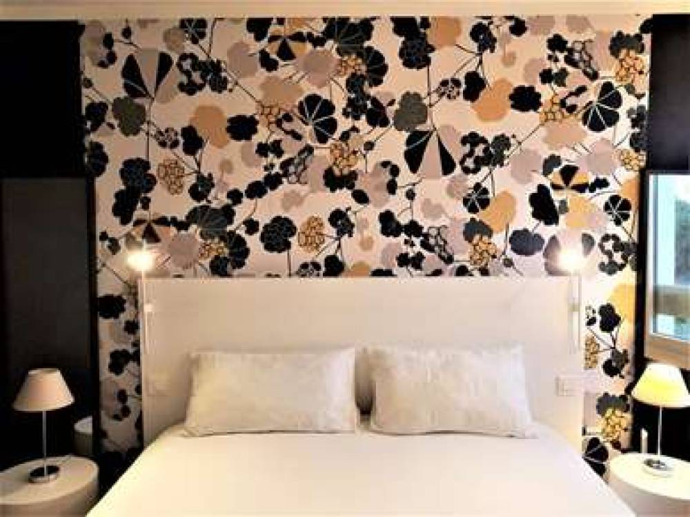 BRIT HOTEL MARSEILLE AEROPORT 5