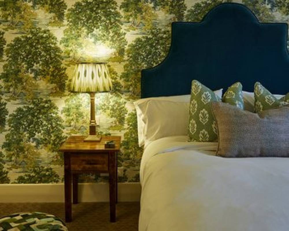 BURNHAM BEECHES HOTEL 5
