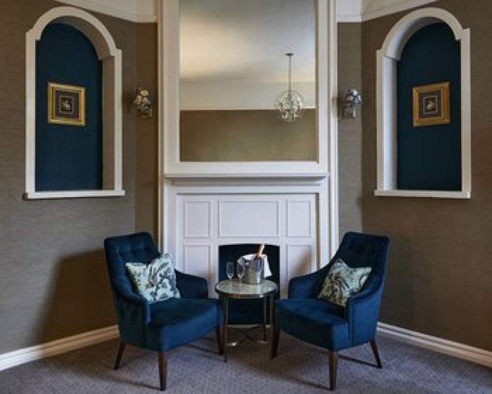 BURNHAM BEECHES HOTEL 7