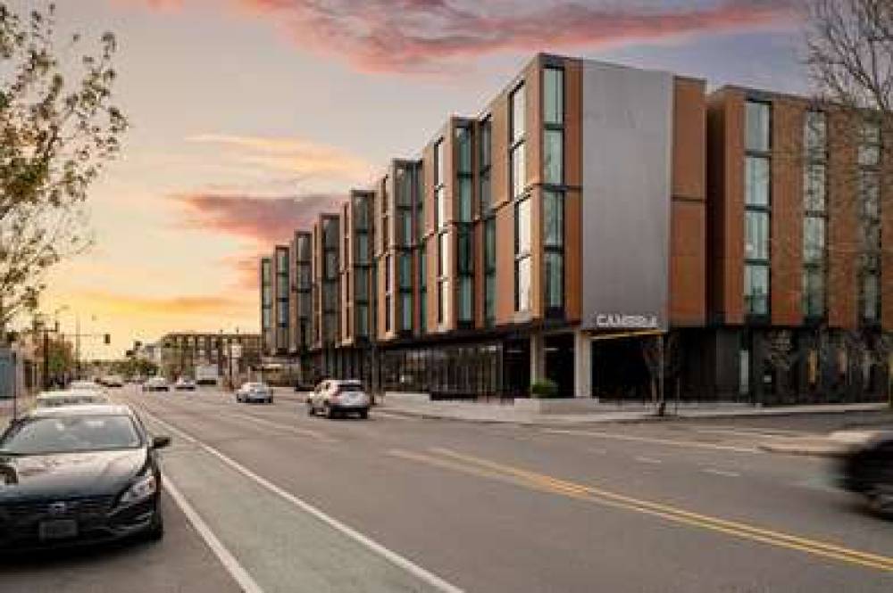 CAMBRIA HOTEL BOSTON SOMERVILLE 2
