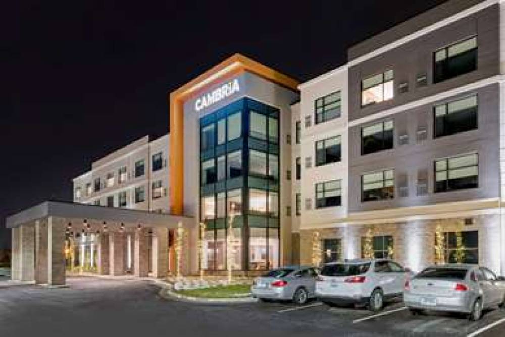 CAMBRIA HOTEL DETROIT-SHELBY TWNSHP 2