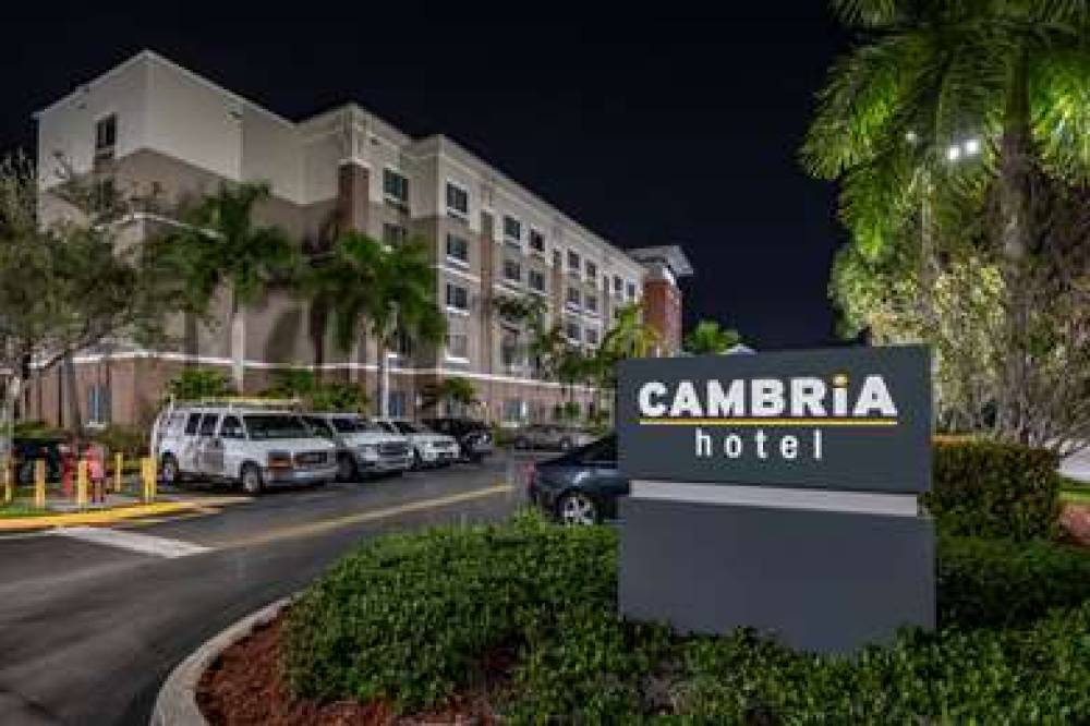 Cambria Hotel Ft. Lauderdale, Airport South & Cruise Port 3