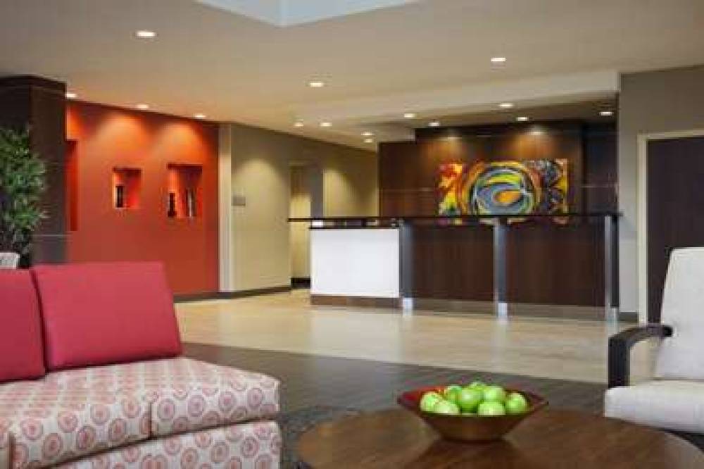 CAMBRIA HOTEL MIAMI AIRPORT 2