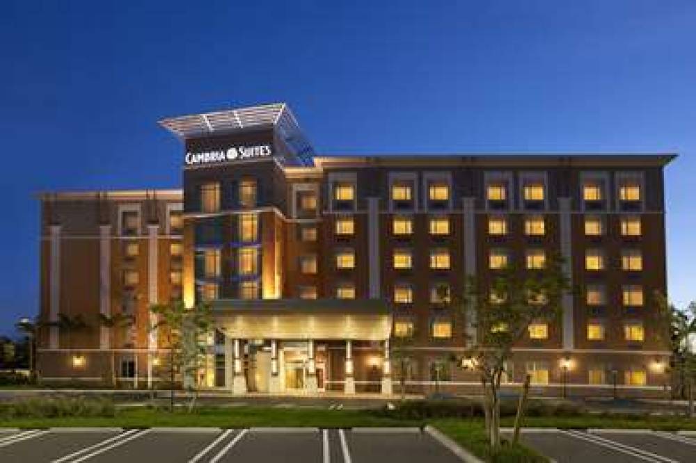 CAMBRIA HOTEL MIAMI AIRPORT 5