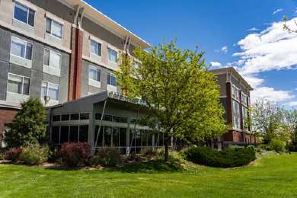 Cambria Hotel & Suites Ft Collins