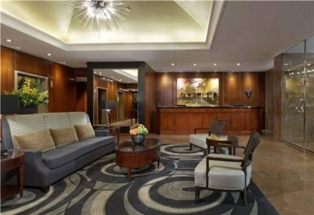 CAMBRIDGE SUITES TORONTO 3