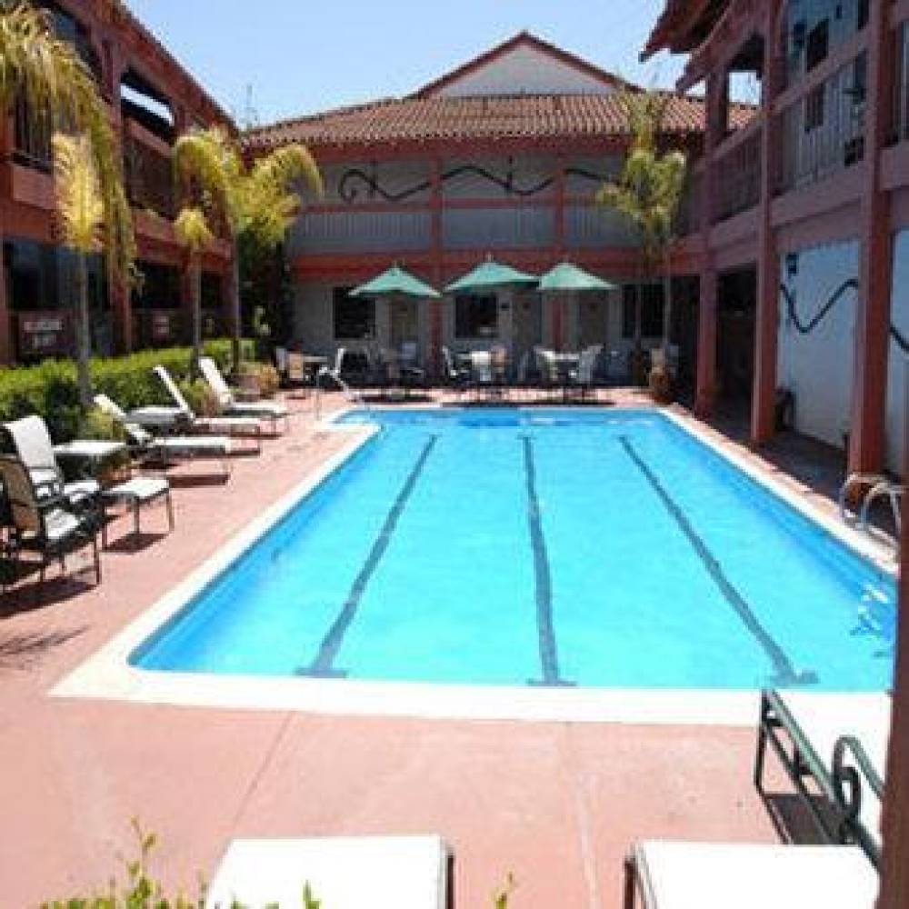 Campbell Inn 5