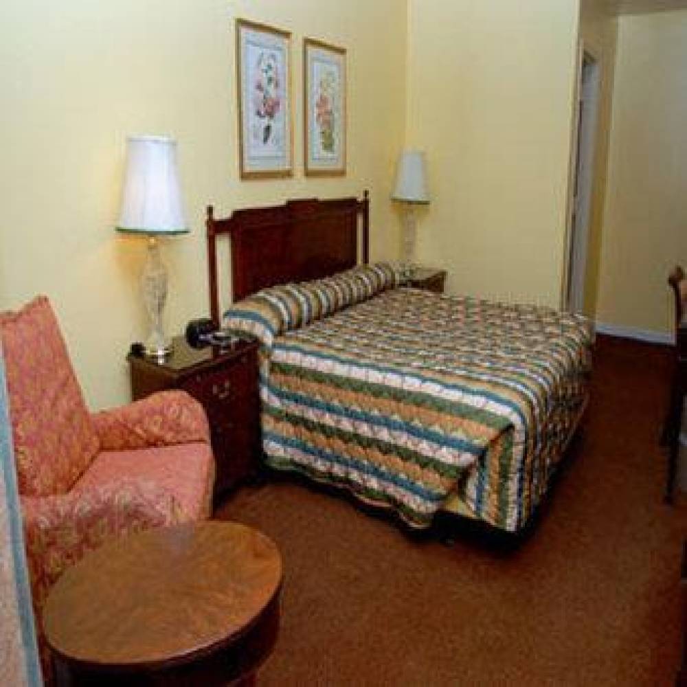 Campbell Inn 9