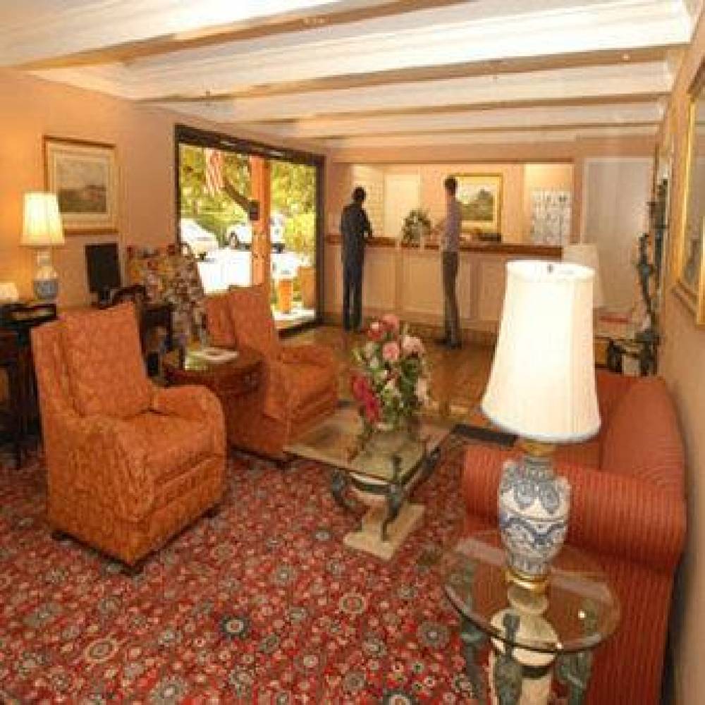 Campbell Inn 6
