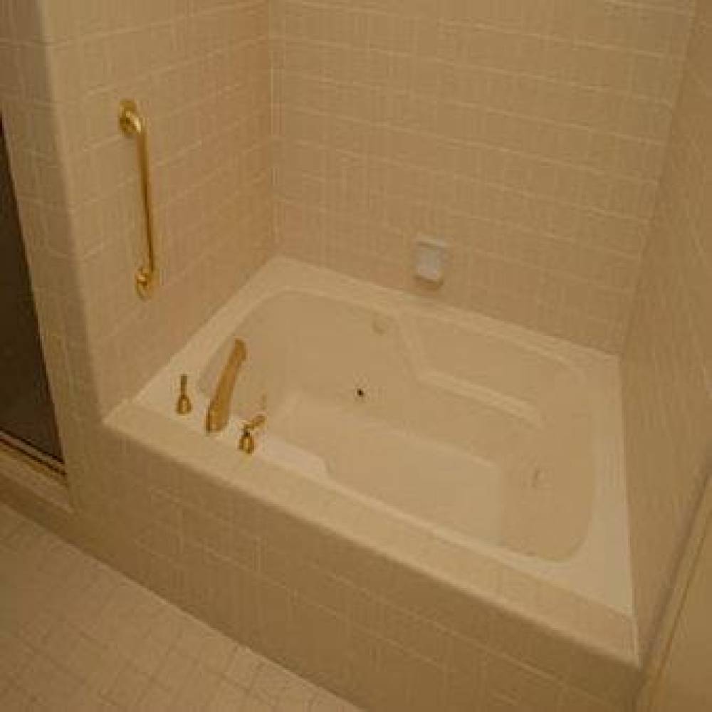 Campbell Inn 10