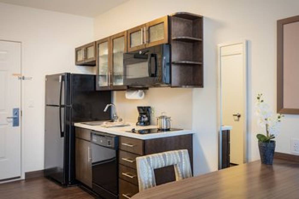 CANDLEWOOD STES ANAHEIM RST 6