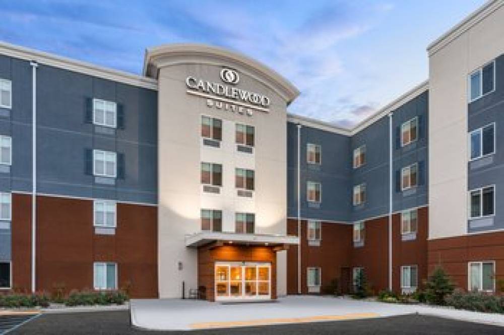 Candlewood Stes Fairbanks