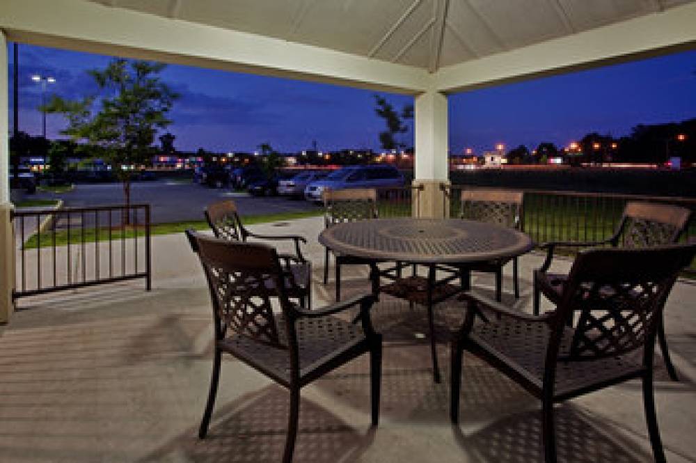 CANDLEWOOD SUITES CHESAPEAKE 2