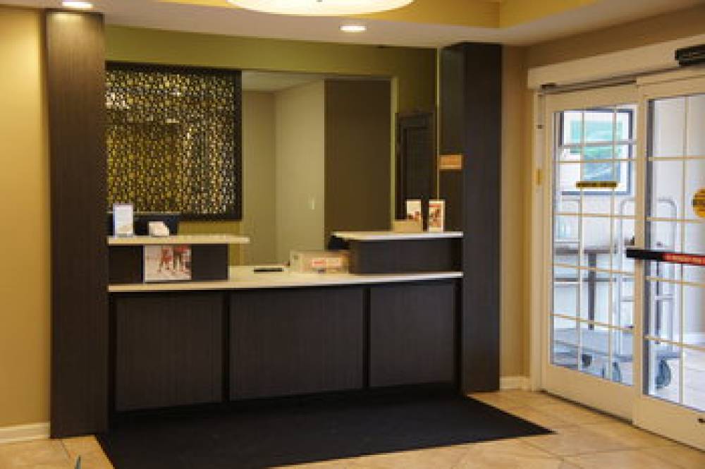 CANDLEWOOD SUITES CLARKSVILLE BY IH 7