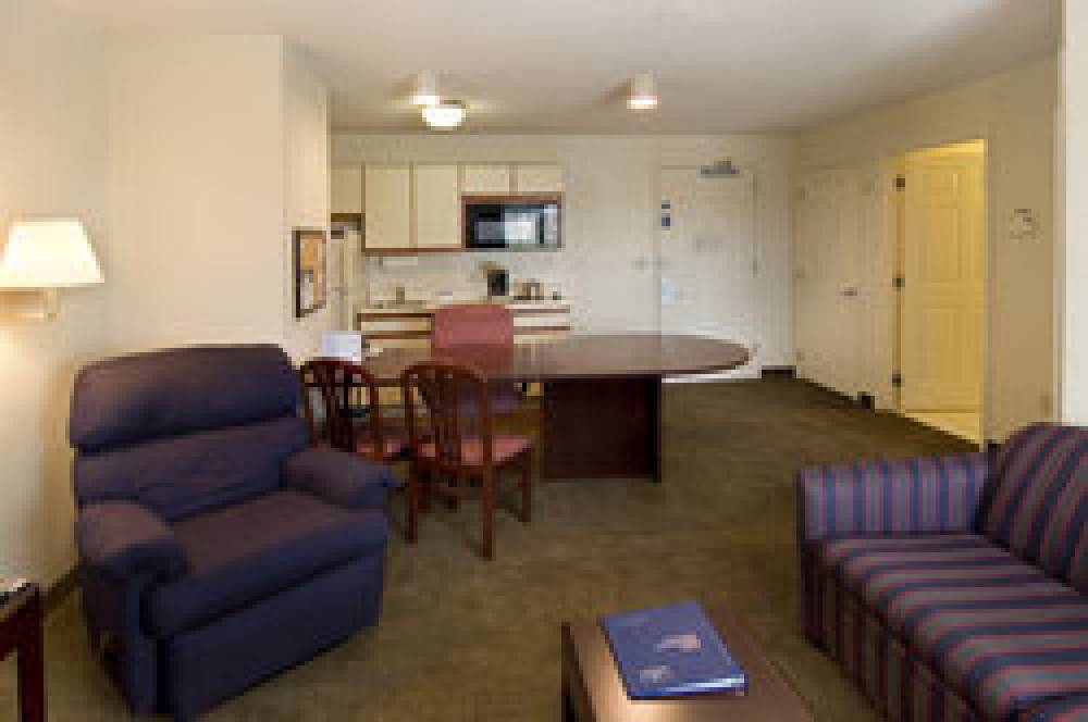 Candlewood Suites FT LEE - PETERSBURG - HOPEWELL 4