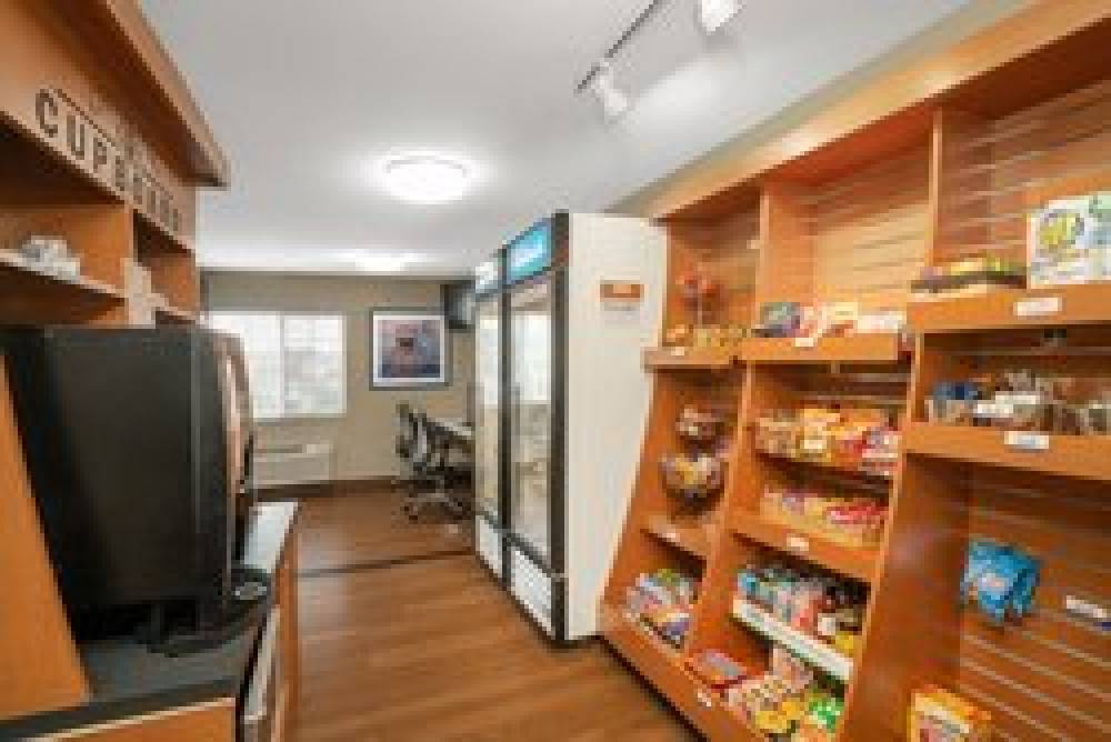 Candlewood Suites FT LEE - PETERSBURG - HOPEWELL 1