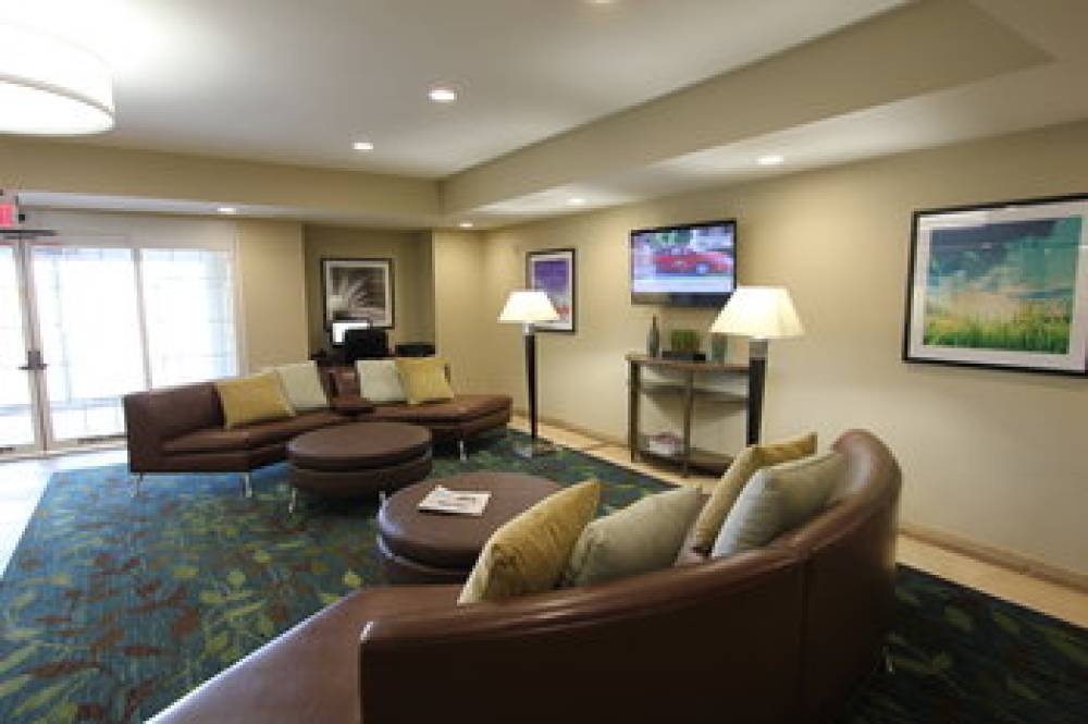Candlewood Suites GREENVILLE 3