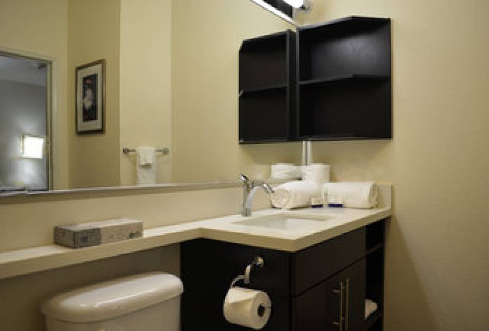 Candlewood Suites GREENVILLE 2
