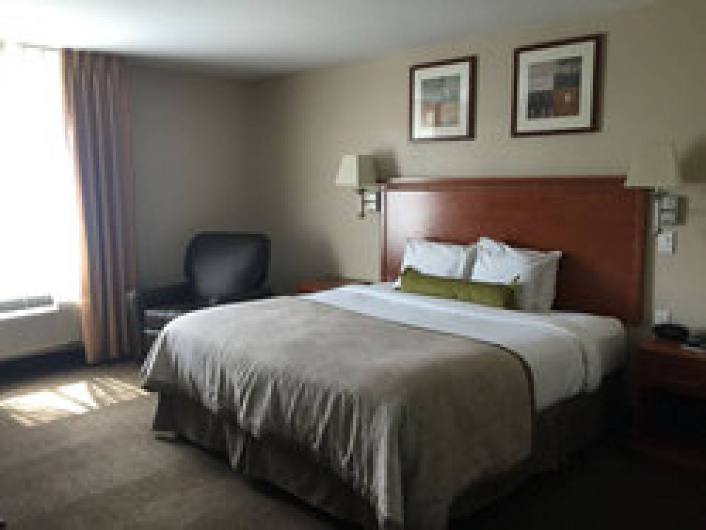Candlewood Suites LA PORTE 2
